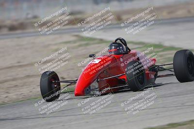 media/Oct-25-2025-CalClub SCCA (Sat) [[34c778dfbe]]/Group 5/Qualifying/